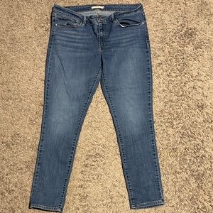 Levi's Classic Blue Women's Skinny Jeans